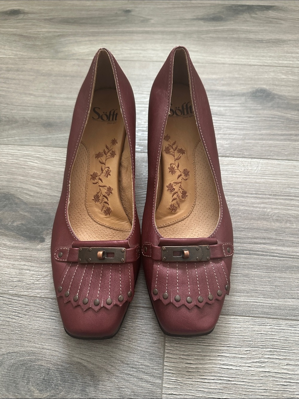 Söfft Women’s Burgundy Leather Fringe Loafers